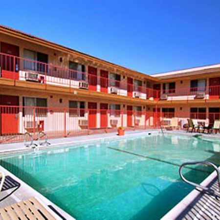 Park Avenue Inn & Suites Victorville Exterior photo