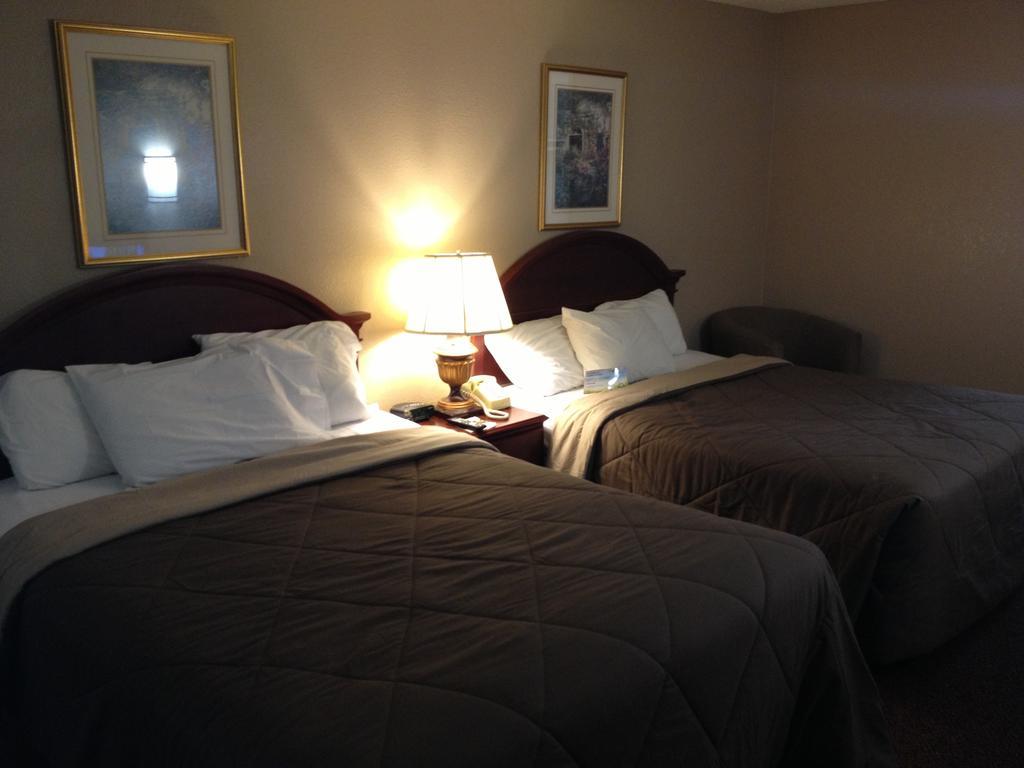 Park Avenue Inn & Suites Victorville Room photo
